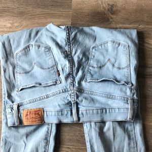 Levi’s jeans